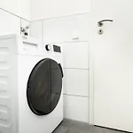 Apart4me Modern Geislingen Zentral Mit Parkplatz Апартаменты *
